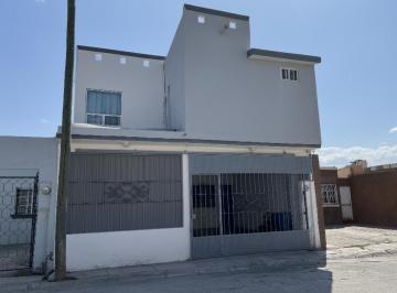 Casa · 119m² · 4 Recámaras · 1 Estacionamiento · Casa en Venta en Residencial del Norte, Torreón Coahuila