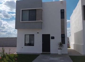 Casa · 119m² · 3 Recámaras · 2 Estacionamientos · Casa en Venta Paseo del Valle Torreon