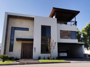 Casa · 3 Recámaras · 2 Estacionamientos · Casa en Venta en Las Villas, Torreon
