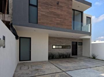 Casa de 3 habitaciones, Boca del Río · Casa en Venta con 3 Recámaras en Lomas del Dorado