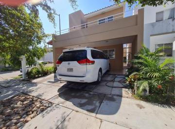 Casa en condominio · 136m² · 3 Recámaras · 2 Estacionamientos · Casa en Condominio - Puerto Vallarta