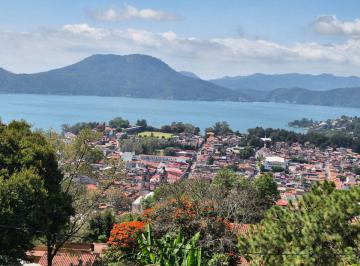Casa de 5 habitaciones, Valle de Bravo · Casa en Venta, valle de Bravo con Vista Espectacular Al Lago