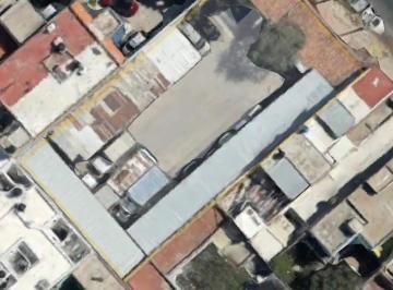Terreno / Lote · 806m² · Terreno San Juan Bosco