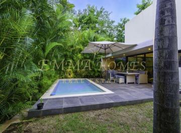Casa · 343m² · 3 Recámaras · 3 Estacionamientos · Casa en Lagos del Sol