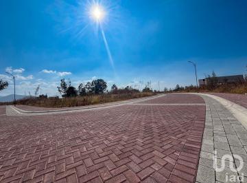 Terreno / Lote · 133m² · Terreno en Venta en Ciudad Maderas Bosques de Entrega Inmediata en Corregidora, Queretaro