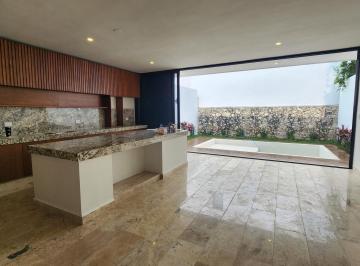 Casa · 274m² · 3 Recámaras · 2 Estacionamientos · Casa en Venta Equipada Merida Temozon Norte