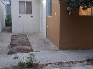Casa · 51m² · 2 Recámaras · 1 Estacionamiento · Casa en Santa Maria