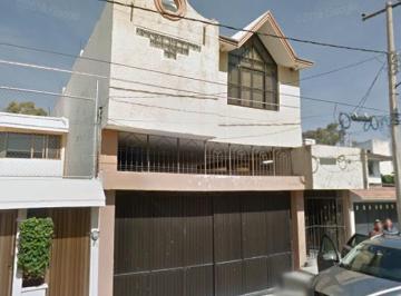 Casa de 4 habitaciones, Celaya · Venta de Casa en Celya, Guanajuato.