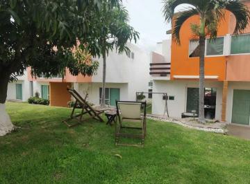 20aa0a9e1fa22fddafde7cbd5437d0b2d2adf7f2950bd3612a87fdb479b64e76 · Casa en Venta en Oaxtepec