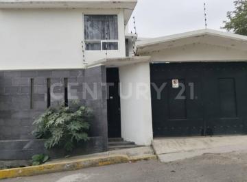 Casa · 160m² · 3 Recámaras · 3 Estacionamientos · Casa en Venta en Nepantla de Sor Juana Ines de La Cruz, Tepetlixpa, Edo de Mex.