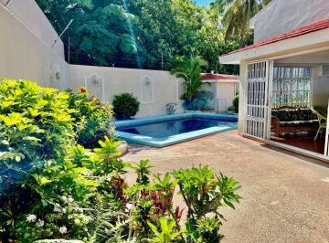 Casa · 483m² · 6 Recámaras · 5 Estacionamientos · Casa en Venta en Lomas de Maztatlán