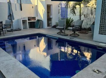 Casa · 320m² · 3 Recámaras · 1 Estacionamiento · Casa en Renta