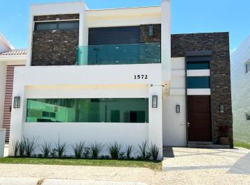 Casa · 3 Recámaras · Casa en Renta