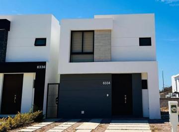 Casa · 2 Recámaras · 1 Estacionamiento · Casa en Renta