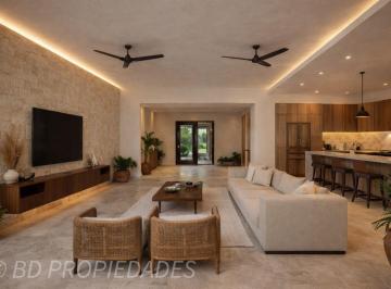 Casa de 2 habitaciones, Mérida · Oportunidad Única – Casa Para Remodelar en El Centro de Mérida, Cerca de San Cristóbal