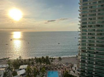 Departamento de 2 habitaciones, Puerto Vallarta · Lujoso Departamento Frente Al Mar en Icon Vallarta