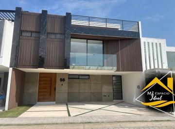 Casa de 4 habitaciones, San Andrés Cholula · Residencia de Lujo con Diseño Moderno en Lomas de Angelopolis