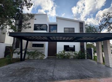 Casa de 4 habitaciones, Benito Juárez · Casa en Renta en Lagos del Sol Cancún con Alberca Privada