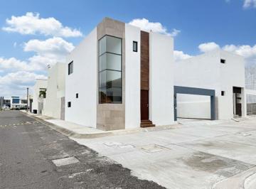Casa de 3 habitaciones, Alvarado · Casa en Venta en El Fraccionamiento Lomas Residencial en La Rivera Veracruzana
