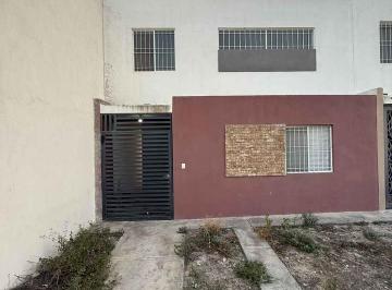 Casa · 75m² · 2 Estacionamientos · Casa en Fraccionamiento Punta Alta García Nl