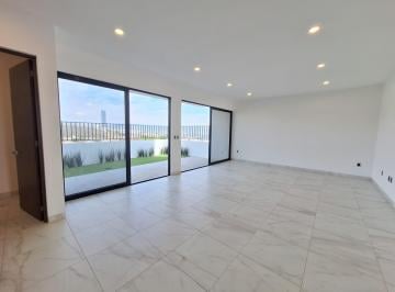 Casa en condominio de 4 habitaciones, León · Zanda Residencial Casa en Venta Nuevecita 4 Recamaras $6´750,000