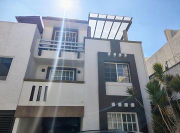 Casa en condominio de 4 habitaciones, Iztapalapa · Casa Moderna en Condominio en Iztapalapa Cdmx | Jacuzzi 3 Niveles