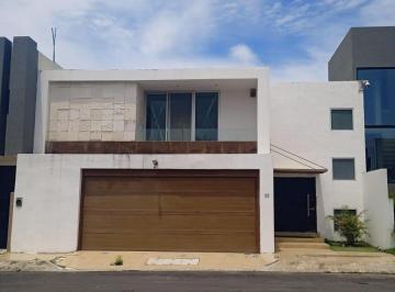 Casa · 360m² · 3 Recámaras · 2 Estacionamientos · Casa en Venta, Residencial Playas del Conchal, Alvarado, Veracruz