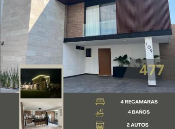 Casa · 400m² · 4 Recámaras · 2 Estacionamientos · Casa en Porta Fontana
