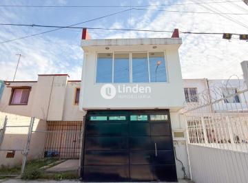 Casa · 117m² · 2 Recámaras · 1 Estacionamiento · Casa en Venta en Villas del Pedregal, Zona Periférico Sur, Puebla.