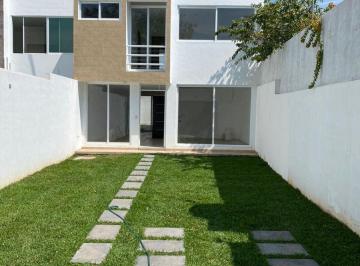 Casa de 3 habitaciones, Cuautla · Venta de Casa en H. Galeana Ideal Para Cualquier Tipo de Credito