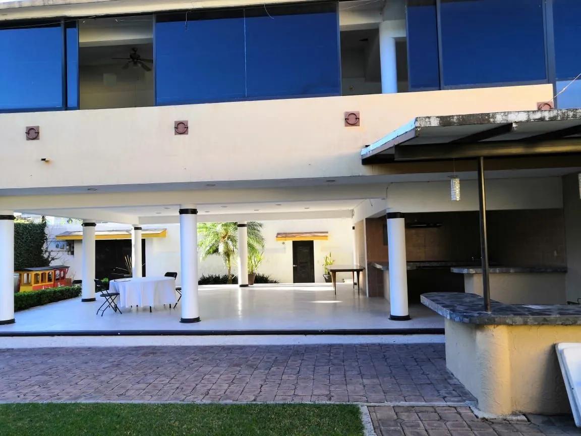 Rento Jardin Para Eventos y Oficinas de 2 Niveles