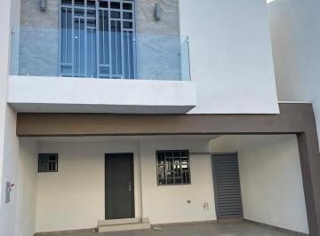 Casa · 157m² · 3 Recámaras · 2 Estacionamientos · Casa en Renta en Apodaca.