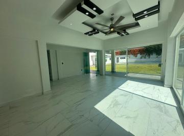 1d8775cf92db3e6e0285f08e951131ba32f2a09ad1630f6edbffbd9c71b29a4d · Casa en Fracc. Real del Puente, en Zona Sur en Xochitepec