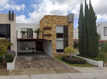 Casa de 3 habitaciones, Querétaro · ¡Remate en Queretaro! Casa a Mitad de Precio Oportunidad Única
