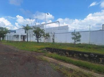 Nave industrial · 2262m² · 20 Estacionamientos · Planta de Refrigeración en Venta, Ziracuaretiro, Michoacán