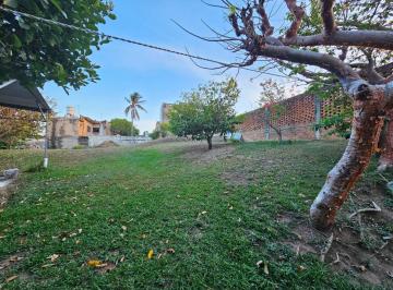 Terreno / Lote · 179m² · 3 Recámaras · 2 Estacionamientos · Casa - Fraccionamiento Joyas de Mocambo (Granjas Los Pinos)