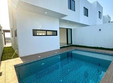 Casa · 165m² · 3 Recámaras · 2 Estacionamientos · Casa en Venta en Lomas Mediterraneo, Alvarado, Veracruz
