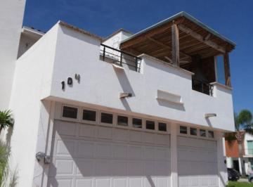 Casa de 3 habitaciones, León · Casa en Venta Quinta Los Naranjos