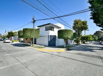 Casa de 4 habitaciones, Zapopan · Casa Gardenias en Prados Tepeyac en Venta, Ahora con Reducción de Precio