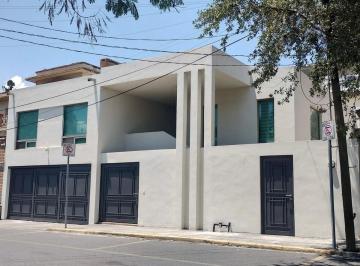 8f0cc00f178552bade2ab773505b7adb38f87a9909b5eccbc9afdde9c2ebb88a · Casa en Venta en Vista Hermosa