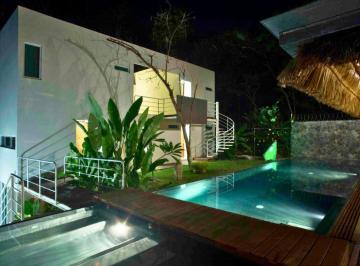 Edificio , Santa María Huatulco · Hotel Boutique de 6 Recamaras con Alberca Privada, en Venta Sector o Huatulco.