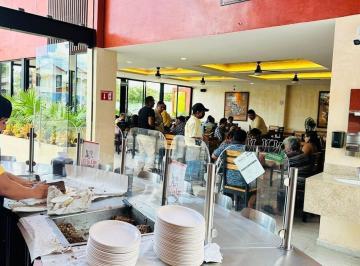 Local comercial · 559m² · 8 Estacionamientos · Oportunidad de Inversion! Restaurante en Venta con Negocio Funcionando