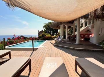 Casa · 1500m² · 4 Recámaras · 5 Estacionamientos · En Venta Casa del Faro en Puerto Ángel, Oaxaca