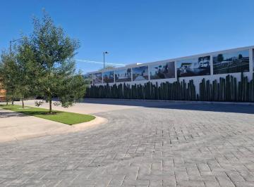 Terreno / Lote · 108m² · Terreno en Villa de Pozos