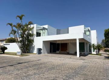 1 · Casa en Venta en Clúster 555, Lomas de Angelópolis 1
