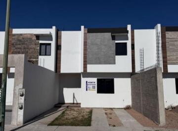 Casa · 3 Recámaras · 2 Estacionamientos · Casa en Venta Sector Portalegre