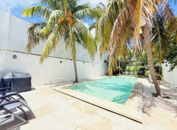 Casa · 152m² · 2 Recámaras · 1 Estacionamiento · Casa en Venta en Puerto Progreso, Yucatán