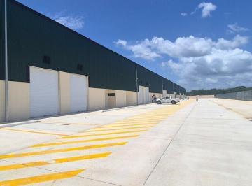 Bodega comercial · 292m² · 3 Estacionamientos · En Venta Bodegas Desde 250 m² en Parque Logistico Carretera Mérida - Cancun