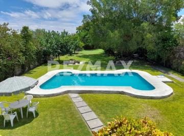 Casa · 200m² · 3 Recámaras · Casa Campestre en Venta en Tequesquitengo - (4)