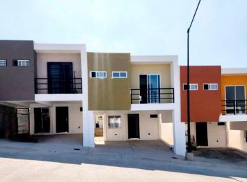 Casa de 3 habitaciones, Tijuana · Se Renta Casa de 3 Recámaras en Privada del Murua, Tijuana